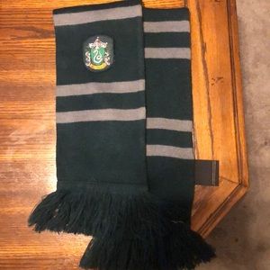 Harry Potter Shop Platform 9 3/4 scarf